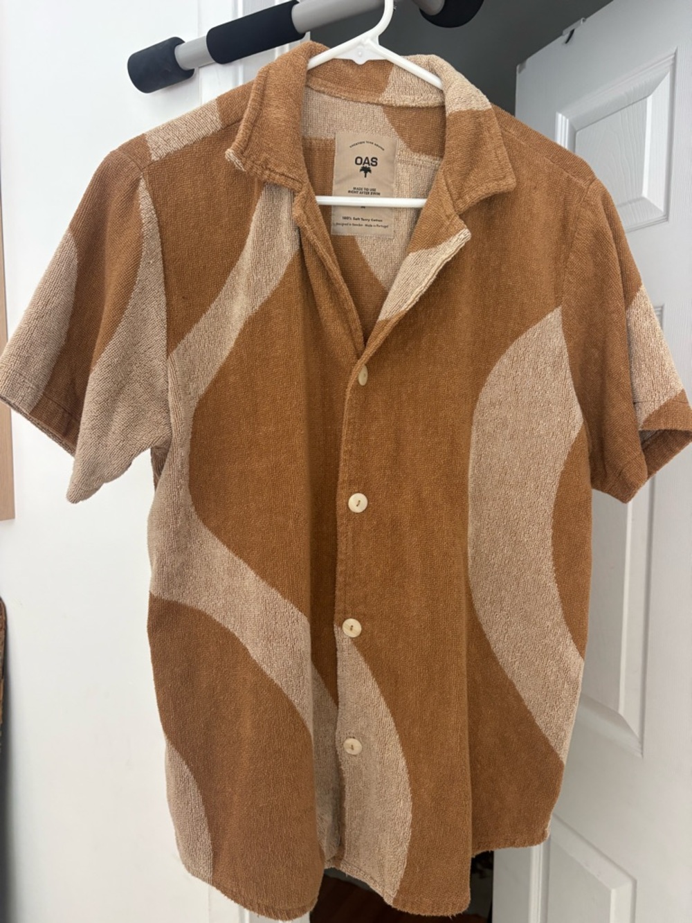 OAS Short Sleeve Button-Up Terry cotton Shirt in Tan and Beige -medium
Size
